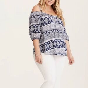 Torrid Women's Paisley Cold Shoulder Blouse Blue Size 1X Casual Top Boho